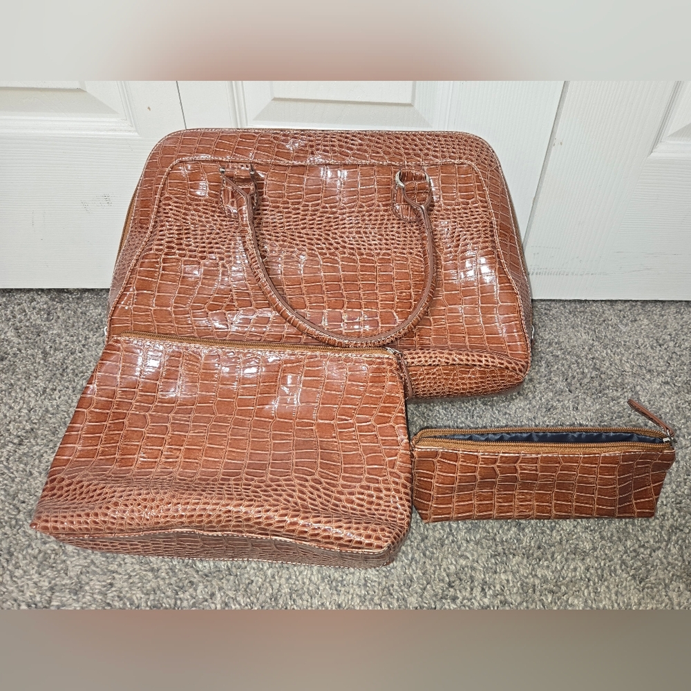 Brown Faux Crocodile 3 Piece Set, Purse/laptop Bag, Like New